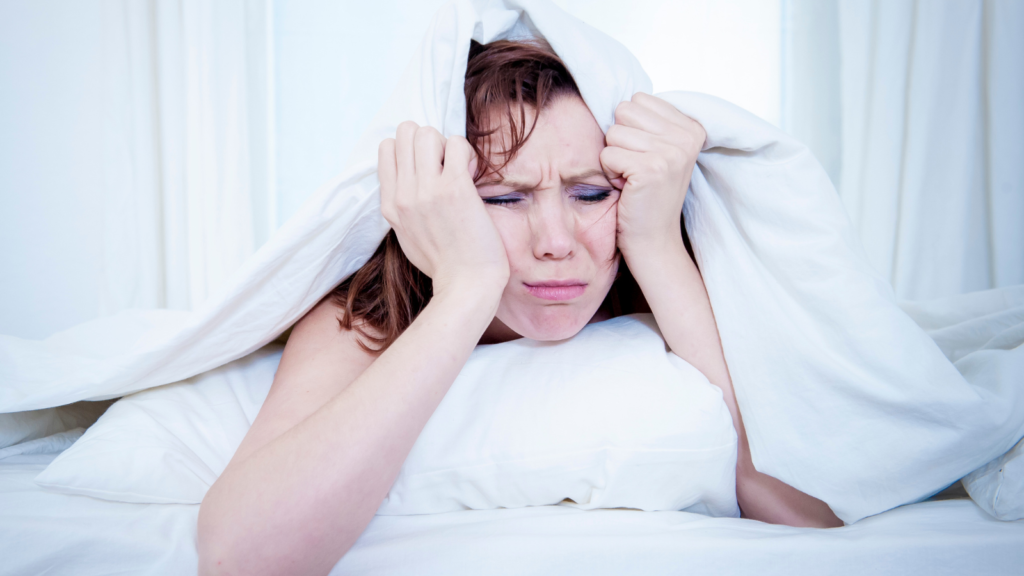 眠れない夜の過ごし方｜睡眠の質を変えるリラックス習慣と体温管理