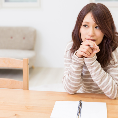 考えすぎて眠れない夜に、私がやめたこと｜原因と具体的な対処法を徹底解説