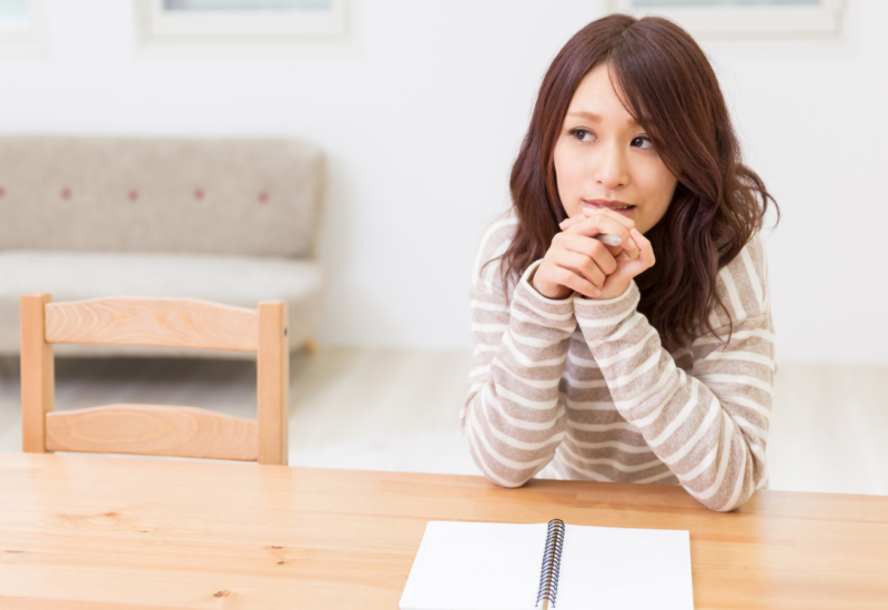 考えすぎて眠れない夜に、私がやめたこと｜原因と具体的な対処法を徹底解説