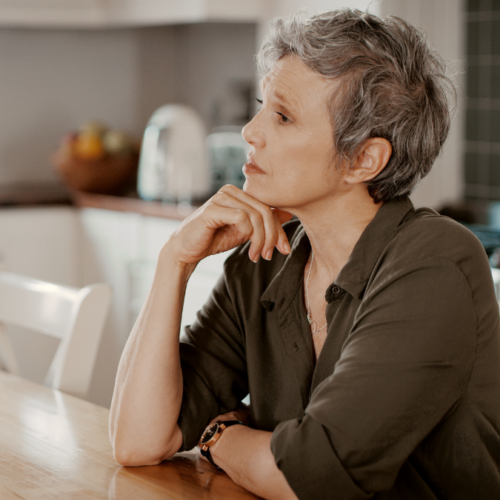 休んでるのに疲れが取れない理由