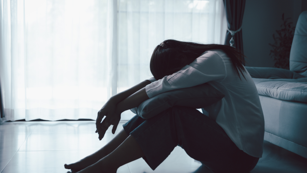 SNSを見たあとに気持ちが沈む理由