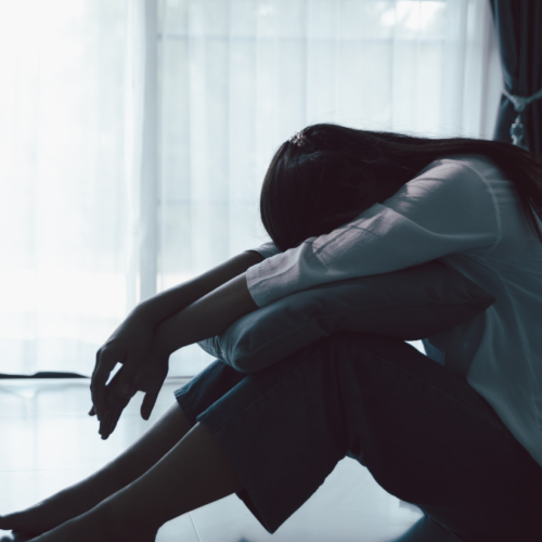 SNSを見たあとに気持ちが沈む理由