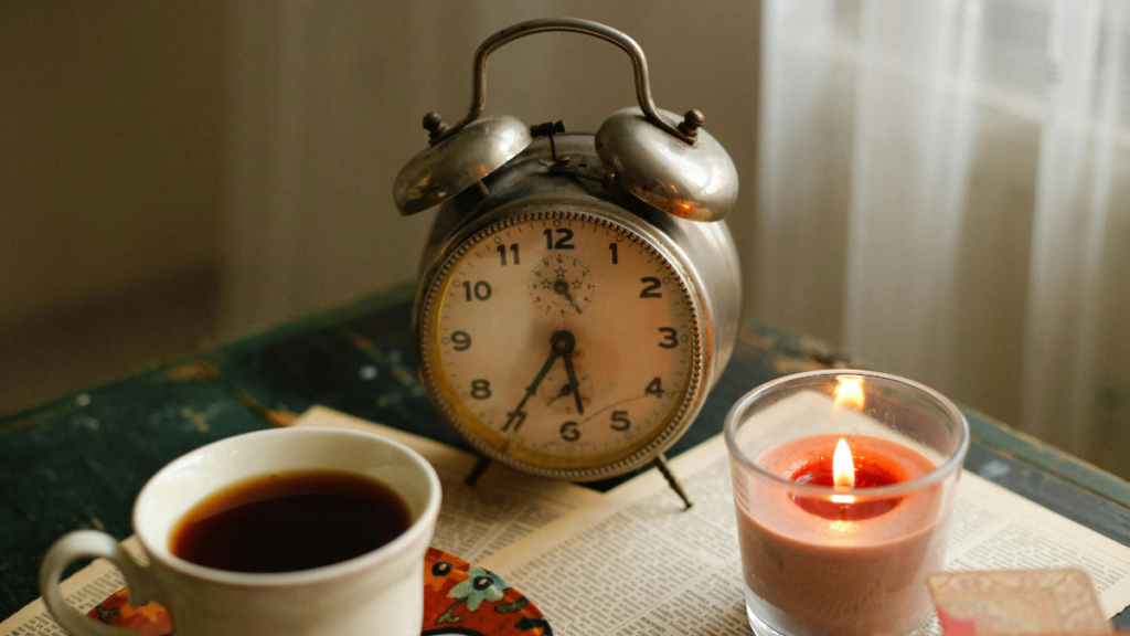 朝の10分で気分が変わる！忙しい女性の朝習慣ガイド