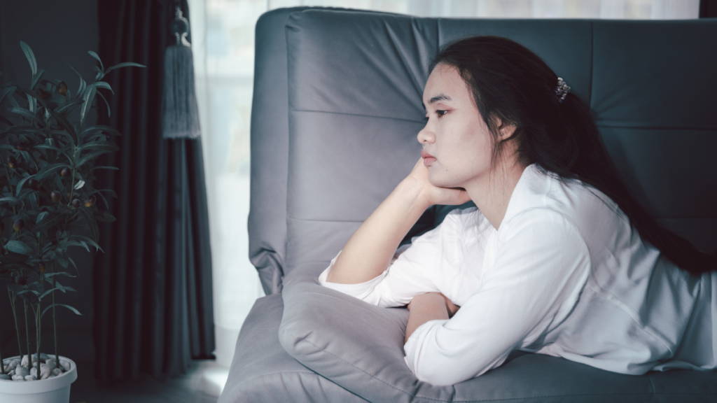 SNSを見たあとに気持ちが沈む理由