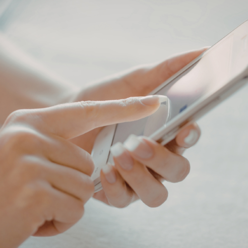 スマホを置いたあとの30分で心が変わる話